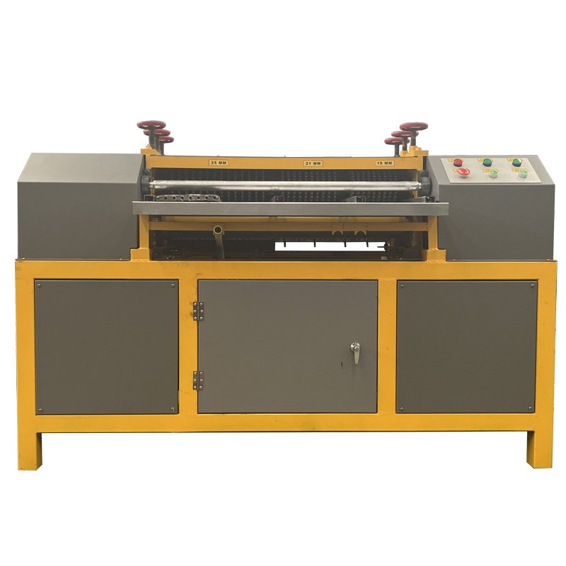 Radiator dismantling machine